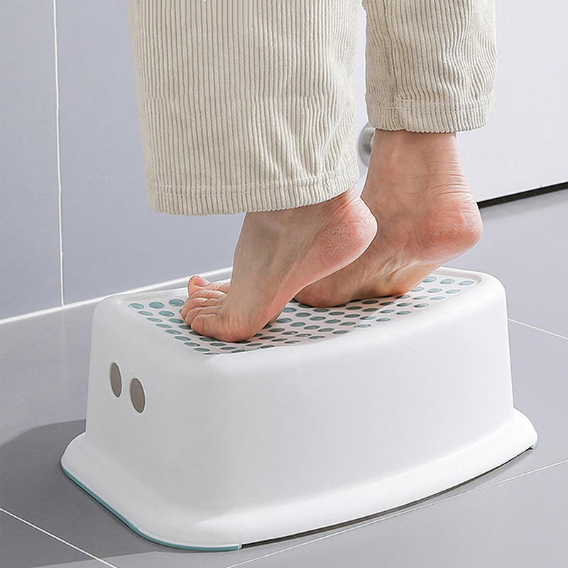 Step Stool For Kids, Toddlers  - огляд і ціна Kids Outdoor Kitchen Accessories